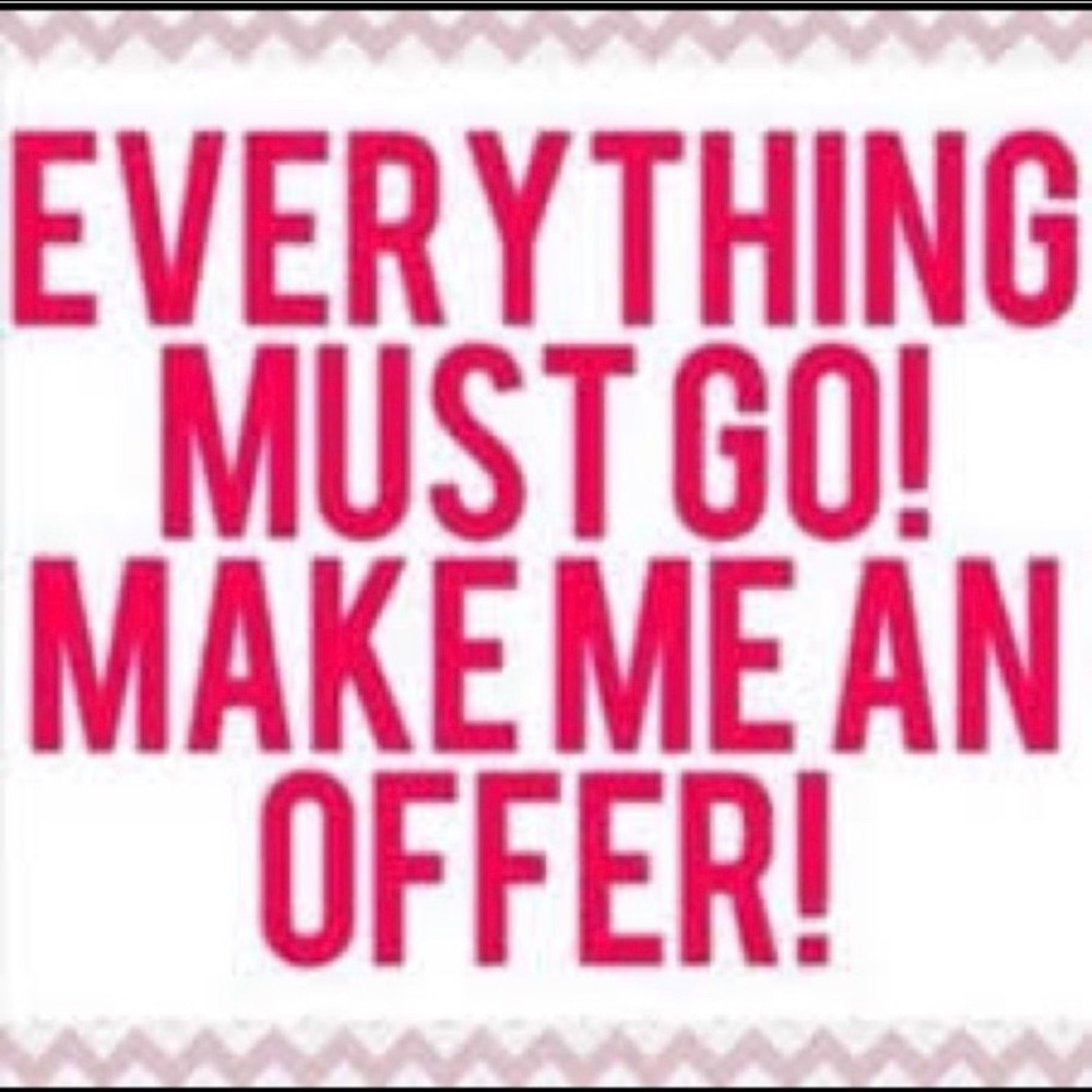 🦋 ALL REASONABLE OFFERS ACCEPTED 🦋